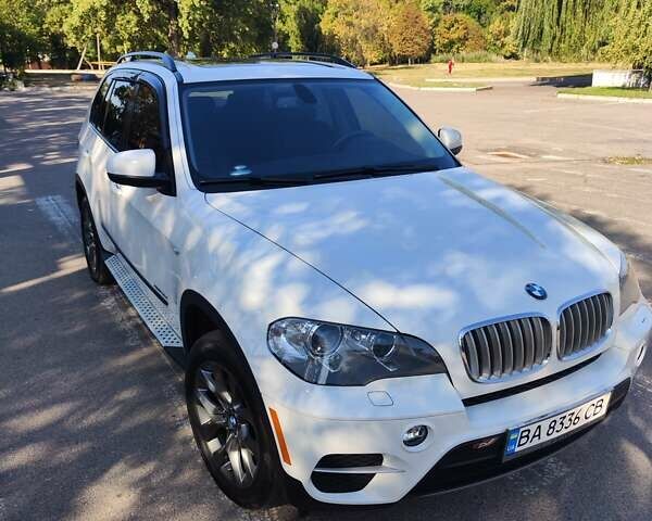 БМВ Х5 2013 в Киеве на Automoto.ua Белый БМВ Х5, объемом двигателя 3 л и пробегом 162 тыс. км за 22000 $, фото 3 на Automoto.ua