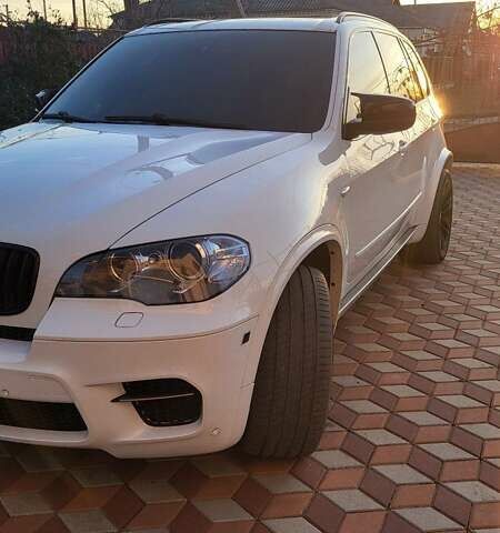 Белый БМВ Х5, объемом двигателя 2.99 л и пробегом 195 тыс. км за 30000 $, фото 40 на Automoto.ua