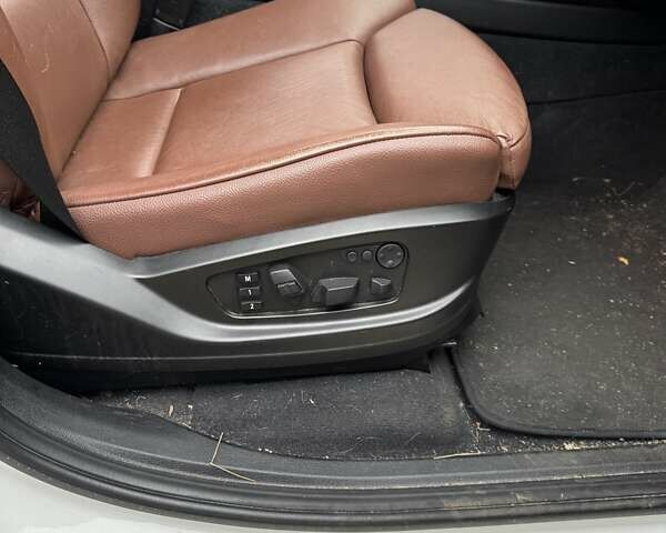 Белый БМВ Х5, объемом двигателя 2.98 л и пробегом 234 тыс. км за 14800 $, фото 8 на Automoto.ua