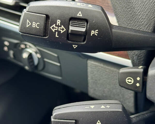 Білий БМВ Х5, об'ємом двигуна 3 л та пробігом 162 тис. км за 22500 $, фото 57 на Automoto.ua