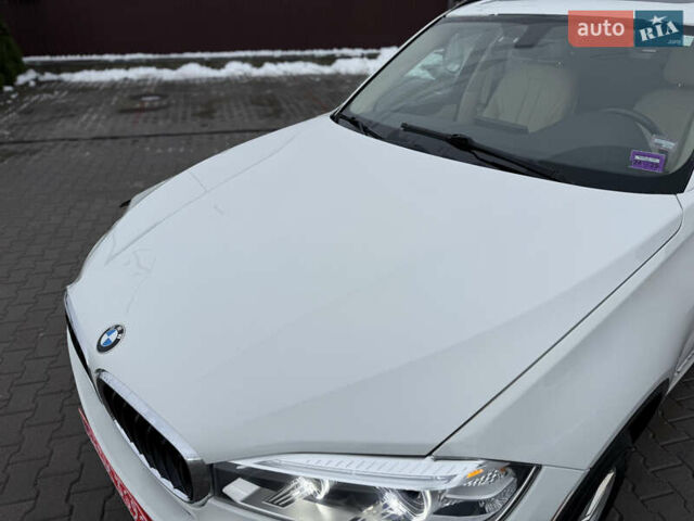Білий БМВ Х5, об'ємом двигуна 3 л та пробігом 227 тис. км за 13900 $, фото 9 на Automoto.ua