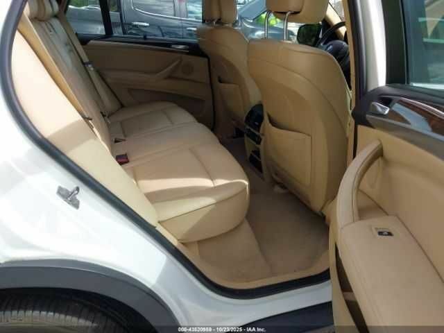 Білий БМВ Х5, об'ємом двигуна 3 л та пробігом 106 тис. км за 1500 $, фото 7 на Automoto.ua