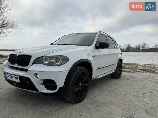 Белый БМВ Х5, объемом двигателя 2.98 л и пробегом 190 тыс. км за 16200 $, фото 2 на Automoto.ua