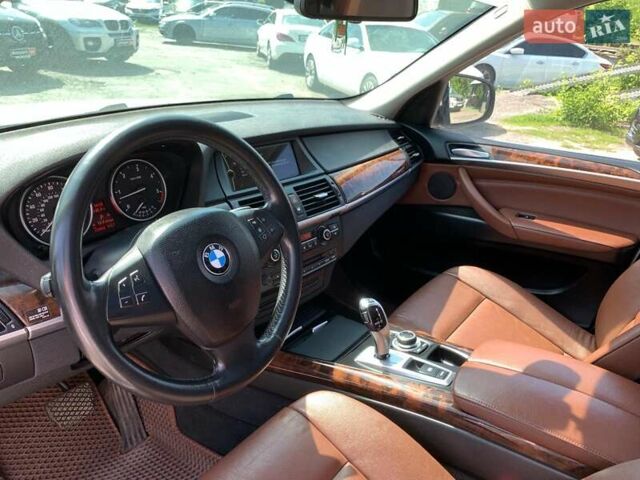 Білий БМВ Х5, об'ємом двигуна 3 л та пробігом 212 тис. км за 17240 $, фото 31 на Automoto.ua