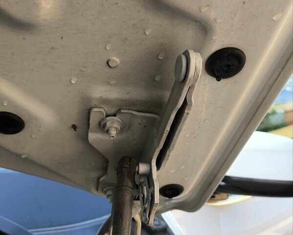 Белый БМВ Х5, объемом двигателя 3 л и пробегом 210 тыс. км за 18900 $, фото 24 на Automoto.ua