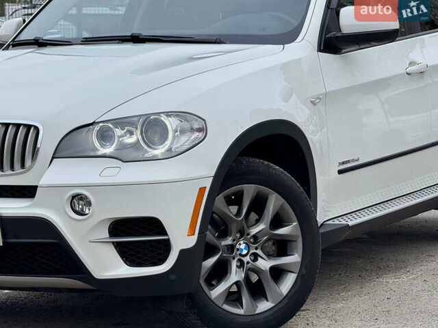 Білий БМВ Х5, об'ємом двигуна 3 л та пробігом 162 тис. км за 22500 $, фото 68 на Automoto.ua