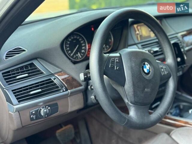 Білий БМВ Х5, об'ємом двигуна 2.99 л та пробігом 142 тис. км за 23999 $, фото 28 на Automoto.ua