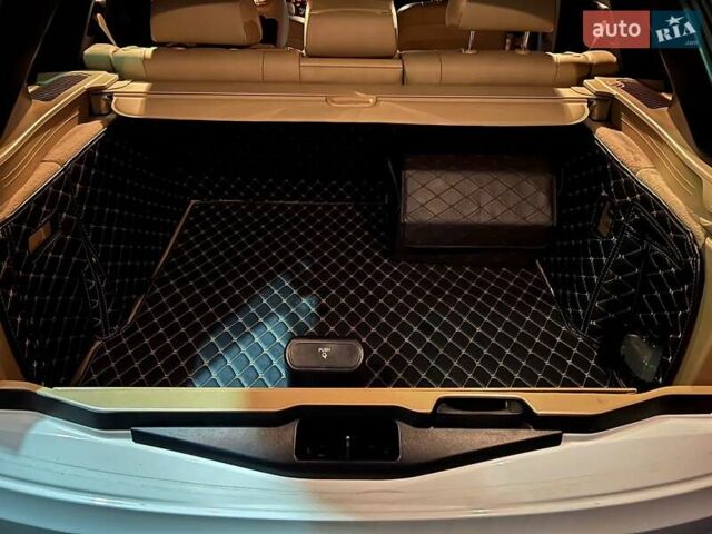 Белый БМВ Х5, объемом двигателя 2.98 л и пробегом 187 тыс. км за 19850 $, фото 7 на Automoto.ua