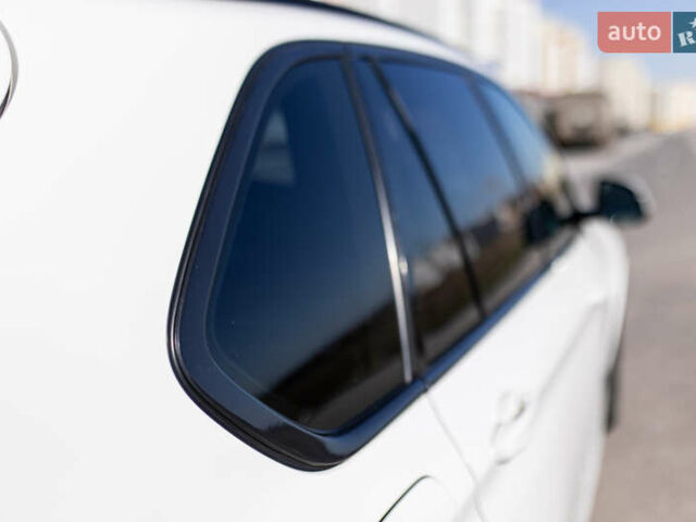 Білий БМВ Х5, об'ємом двигуна 2.99 л та пробігом 221 тис. км за 33500 $, фото 11 на Automoto.ua