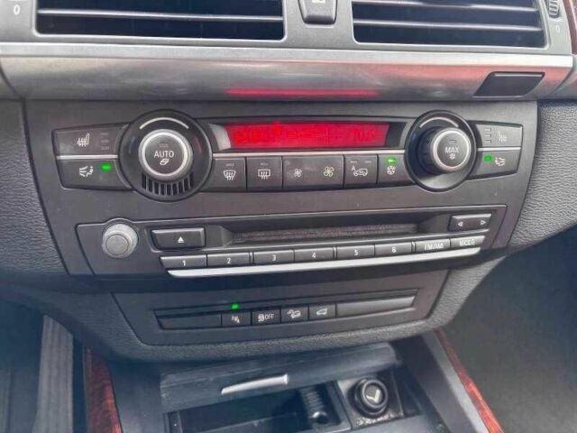 Белый БМВ Х5, объемом двигателя 3 л и пробегом 145 тыс. км за 7200 $, фото 18 на Automoto.ua