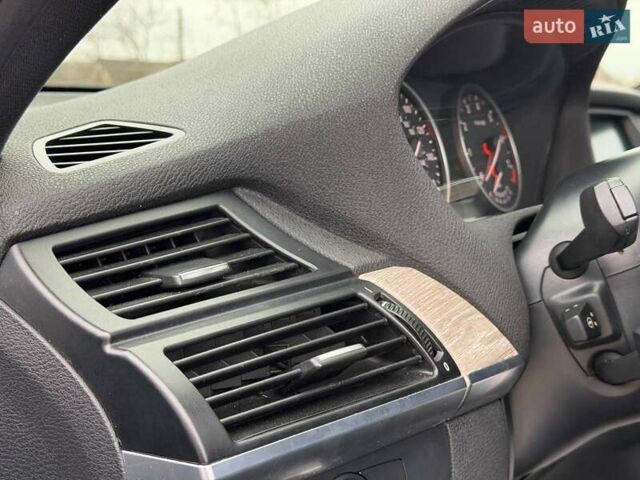 Білий БМВ Х5, об'ємом двигуна 2.98 л та пробігом 179 тис. км за 14850 $, фото 29 на Automoto.ua