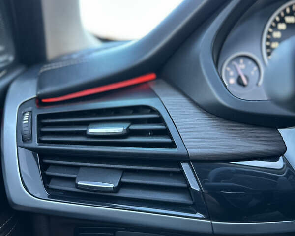 Білий БМВ Х5, об'ємом двигуна 3 л та пробігом 161 тис. км за 22000 $, фото 36 на Automoto.ua