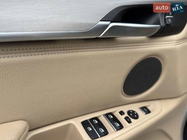 БМВ Х5 2013 в Львове на Automoto.ua Белый БМВ Х5, объемом двигателя 3 л и пробегом 150 тыс. км за 25300 $, фото 9 на Automoto.ua