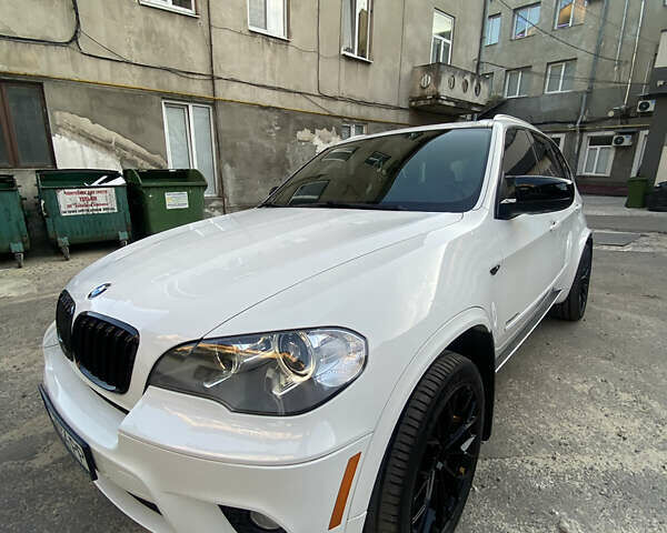 БМВ Х5 2013 в Львове на Automoto.ua Белый БМВ Х5, объемом двигателя 2.98 л и пробегом 142 тыс. км за 13000 $, фото 2 на Automoto.ua