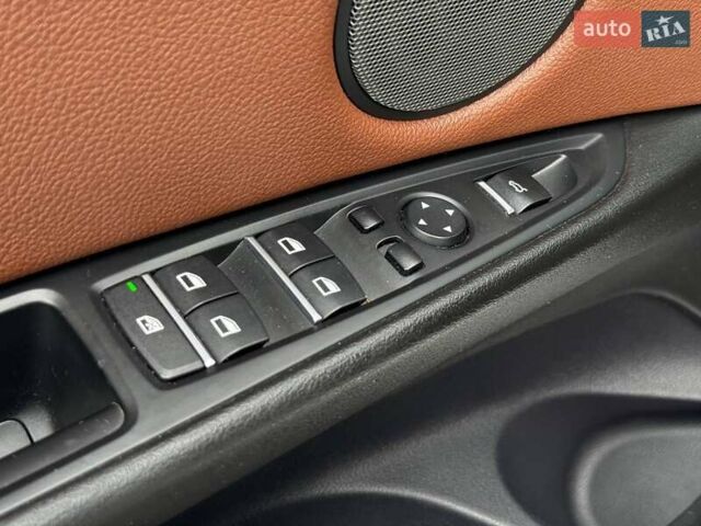 Білий БМВ Х5, об'ємом двигуна 2.98 л та пробігом 171 тис. км за 24396 $, фото 26 на Automoto.ua