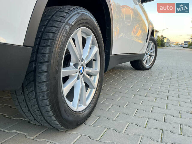 Белый БМВ Х5, объемом двигателя 2 л и пробегом 169 тыс. км за 23800 $, фото 23 на Automoto.ua
