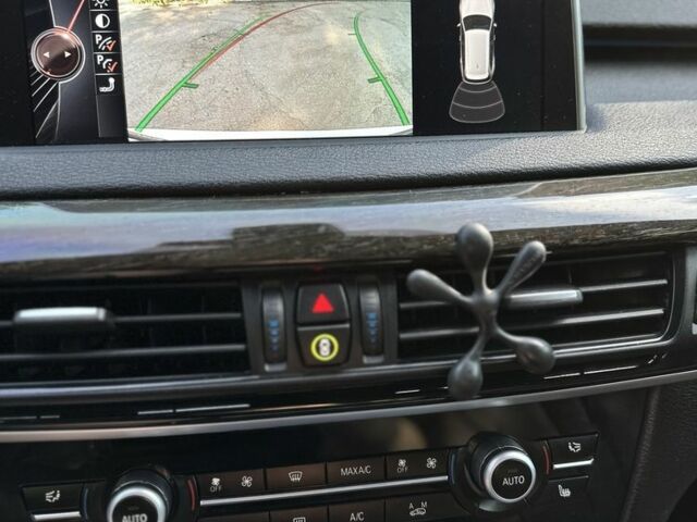 Белый БМВ Х5, объемом двигателя 3 л и пробегом 193 тыс. км за 23999 $, фото 16 на Automoto.ua