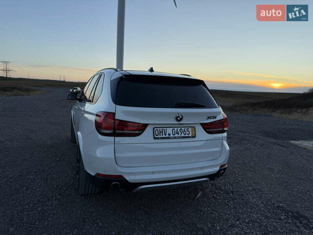 Белый БМВ Х5, объемом двигателя 2.99 л и пробегом 244 тыс. км за 21999 $, фото 6 на Automoto.ua