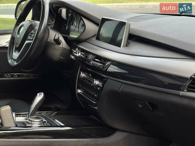 Белый БМВ Х5, объемом двигателя 2.98 л и пробегом 135 тыс. км за 20000 $, фото 37 на Automoto.ua