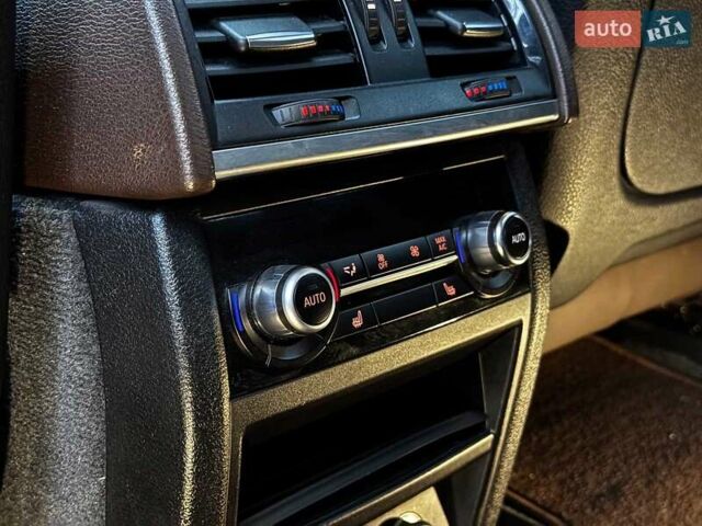 Білий БМВ Х5, об'ємом двигуна 3 л та пробігом 241 тис. км за 18490 $, фото 24 на Automoto.ua