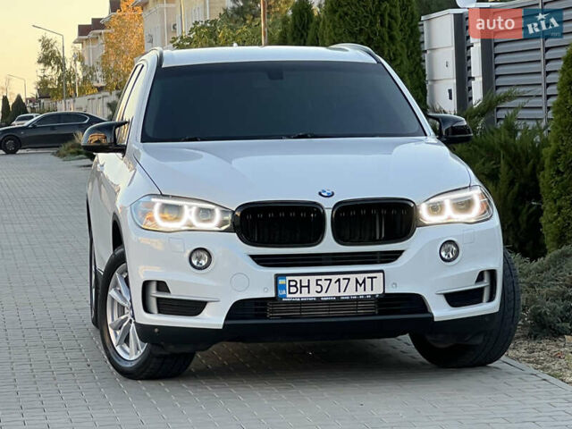 Белый БМВ Х5, объемом двигателя 2 л и пробегом 169 тыс. км за 23800 $, фото 75 на Automoto.ua