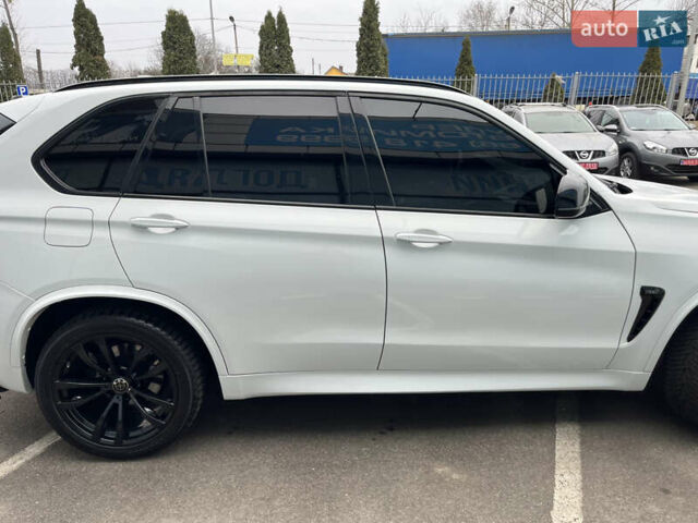 Білий БМВ Х5, об'ємом двигуна 3 л та пробігом 102 тис. км за 25500 $, фото 17 на Automoto.ua