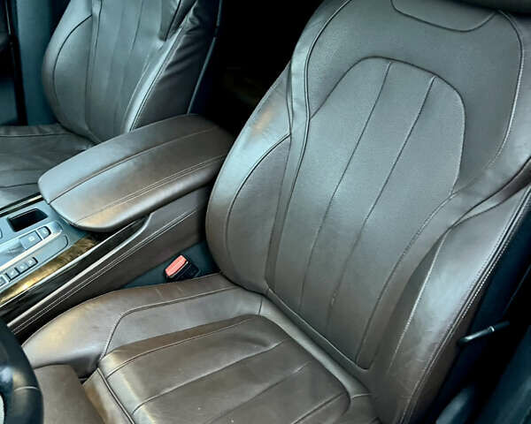 Белый БМВ Х5, объемом двигателя 2.99 л и пробегом 187 тыс. км за 25500 $, фото 29 на Automoto.ua