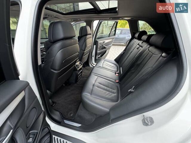 Білий БМВ Х5, об'ємом двигуна 2.99 л та пробігом 162 тис. км за 34300 $, фото 57 на Automoto.ua