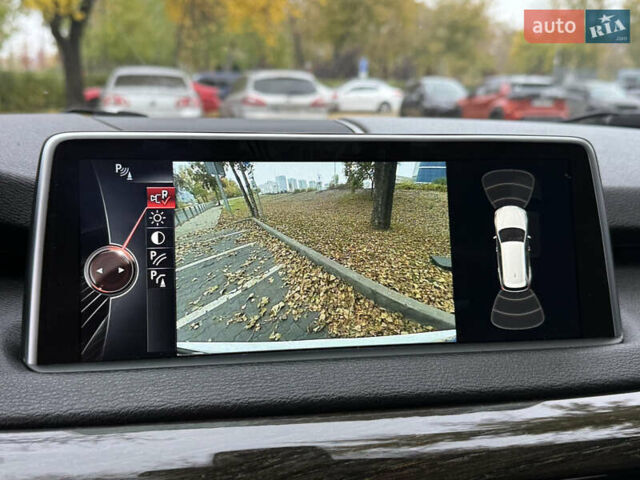 Белый БМВ Х5, объемом двигателя 3 л и пробегом 287 тыс. км за 23999 $, фото 31 на Automoto.ua