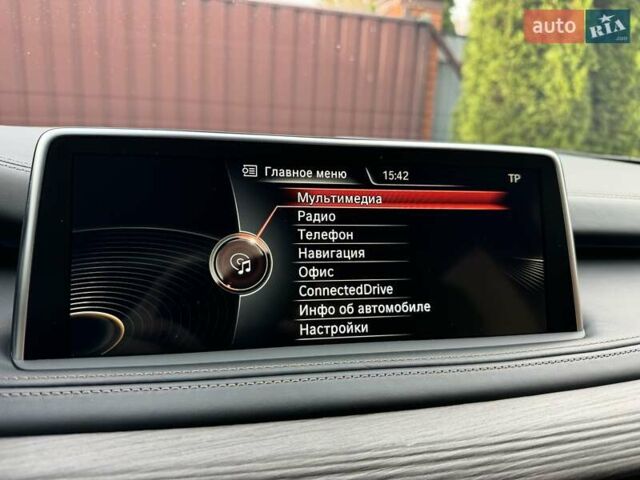 Білий БМВ Х5, об'ємом двигуна 2.99 л та пробігом 185 тис. км за 35500 $, фото 44 на Automoto.ua