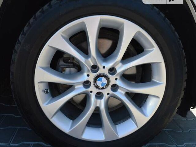 Белый БМВ Х5, объемом двигателя 3 л и пробегом 175 тыс. км за 21900 $, фото 6 на Automoto.ua