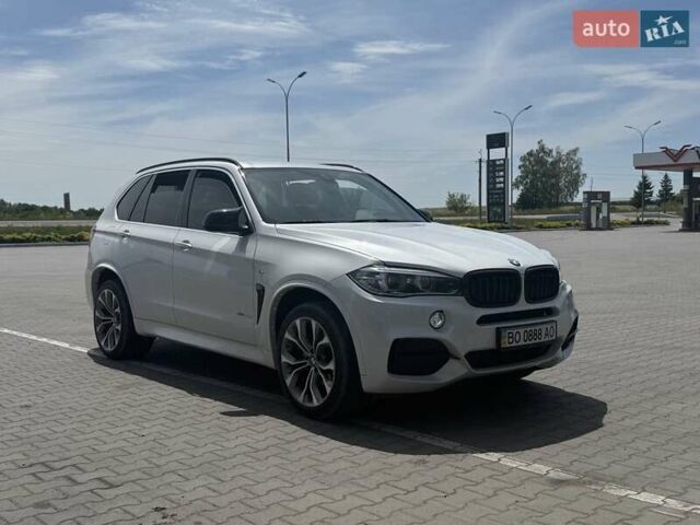 Белый БМВ Х5, объемом двигателя 2.99 л и пробегом 211 тыс. км за 29500 $, фото 6 на Automoto.ua