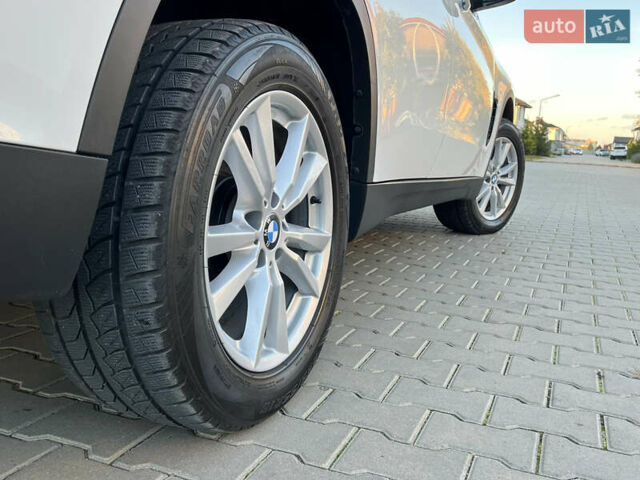 Белый БМВ Х5, объемом двигателя 2 л и пробегом 170 тыс. км за 23500 $, фото 22 на Automoto.ua