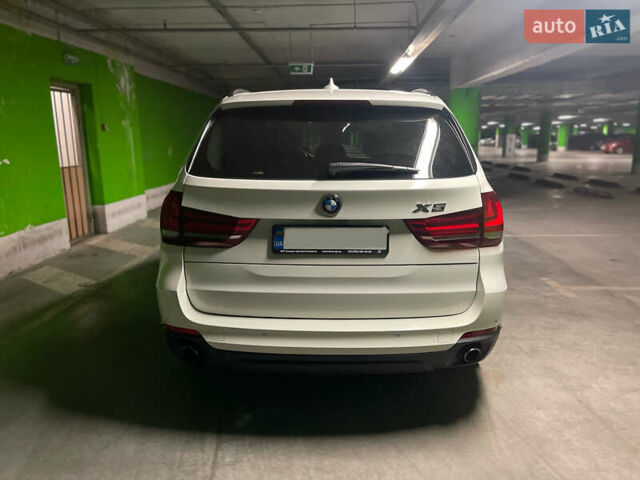 Белый БМВ Х5, объемом двигателя 3 л и пробегом 159 тыс. км за 25000 $, фото 20 на Automoto.ua