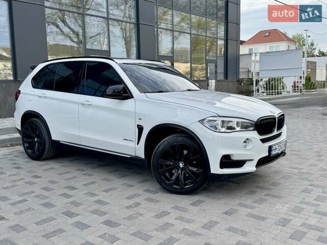 Білий БМВ Х5, об'ємом двигуна 2.99 л та пробігом 162 тис. км за 34300 $, фото 16 на Automoto.ua