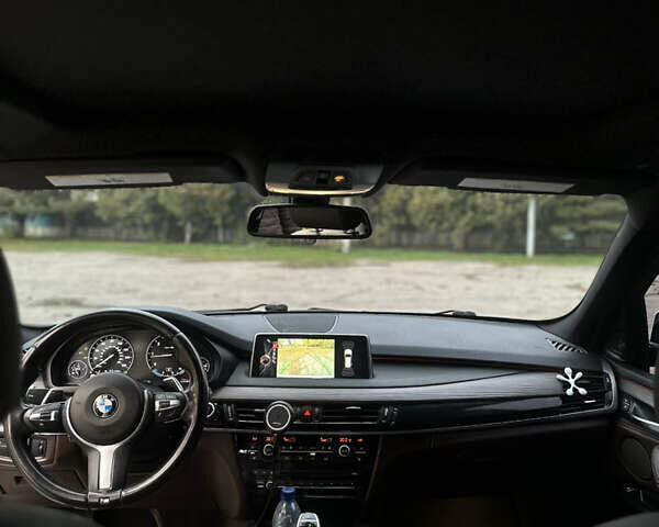 Белый БМВ Х5, объемом двигателя 2.99 л и пробегом 197 тыс. км за 28999 $, фото 14 на Automoto.ua