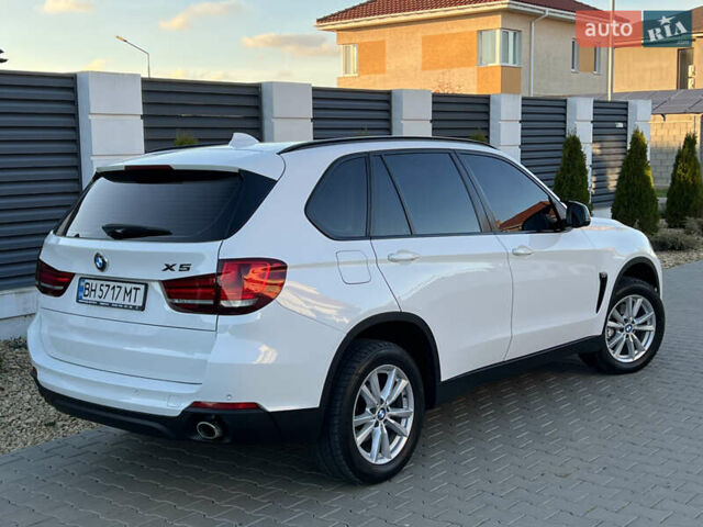 Белый БМВ Х5, объемом двигателя 2 л и пробегом 169 тыс. км за 23800 $, фото 76 на Automoto.ua