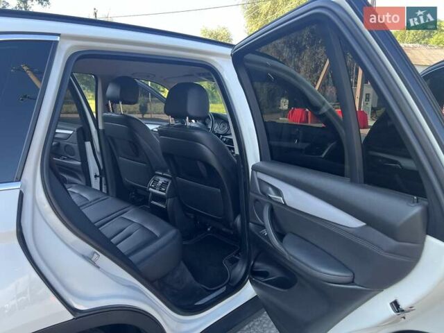 Белый БМВ Х5, объемом двигателя 2 л и пробегом 220 тыс. км за 27500 $, фото 10 на Automoto.ua