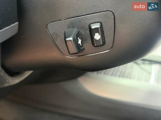 Белый БМВ Х5, объемом двигателя 2.99 л и пробегом 175 тыс. км за 31900 $, фото 67 на Automoto.ua