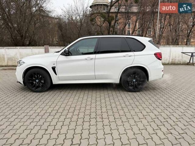 Білий БМВ Х5, об'ємом двигуна 2.98 л та пробігом 160 тис. км за 26500 $, фото 1 на Automoto.ua