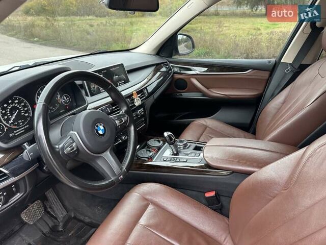 Белый БМВ Х5, объемом двигателя 2.98 л и пробегом 140 тыс. км за 23500 $, фото 9 на Automoto.ua