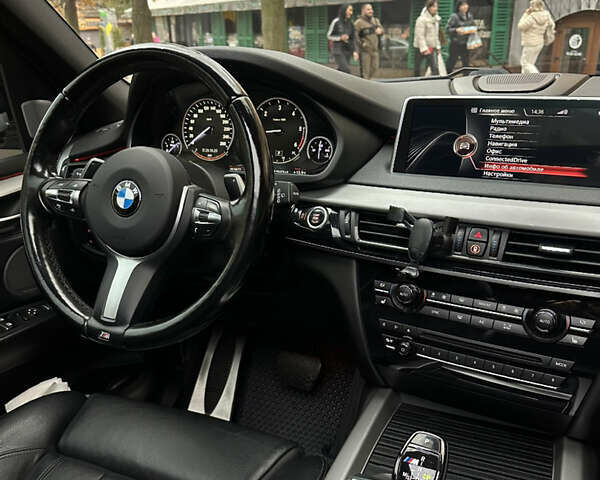 Белый БМВ Х5, объемом двигателя 3 л и пробегом 263 тыс. км за 35900 $, фото 45 на Automoto.ua