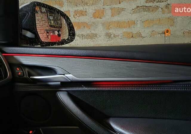 Белый БМВ Х5, объемом двигателя 2.98 л и пробегом 168 тыс. км за 26000 $, фото 1 на Automoto.ua