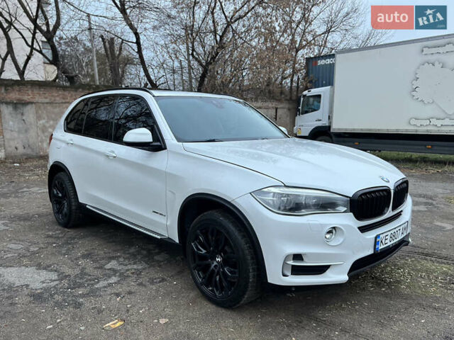 Белый БМВ Х5, объемом двигателя 2.99 л и пробегом 187 тыс. км за 25500 $, фото 1 на Automoto.ua