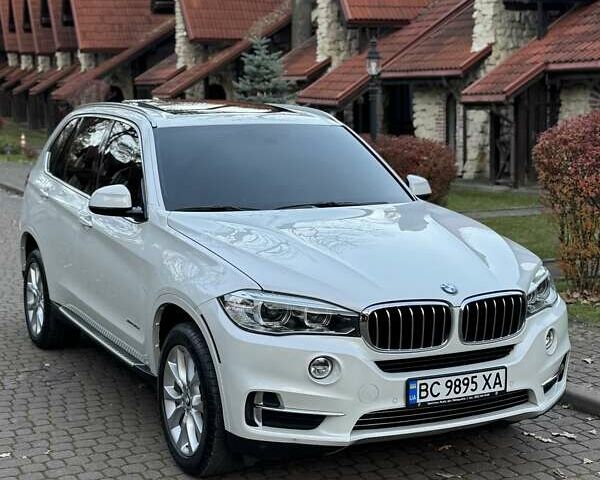 Белый БМВ Х5, объемом двигателя 2.99 л и пробегом 309 тыс. км за 23700 $, фото 13 на Automoto.ua