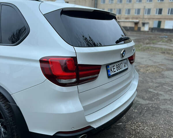 Белый БМВ Х5, объемом двигателя 2.99 л и пробегом 187 тыс. км за 25500 $, фото 9 на Automoto.ua