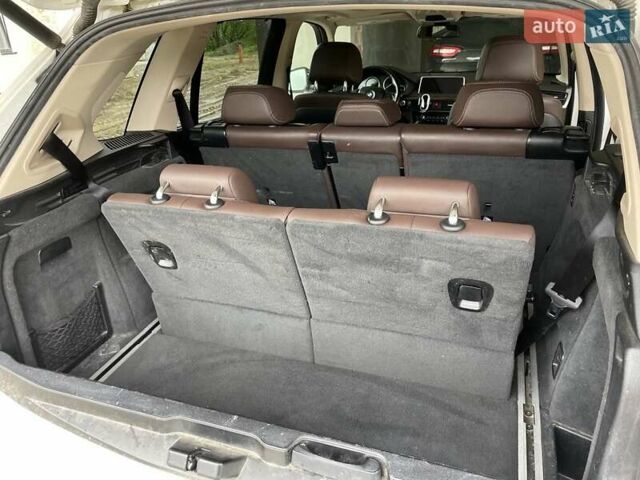 Белый БМВ Х5, объемом двигателя 2.98 л и пробегом 241 тыс. км за 19800 $, фото 18 на Automoto.ua