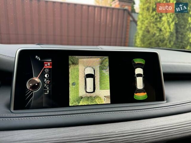 Білий БМВ Х5, об'ємом двигуна 2.99 л та пробігом 185 тис. км за 35500 $, фото 40 на Automoto.ua