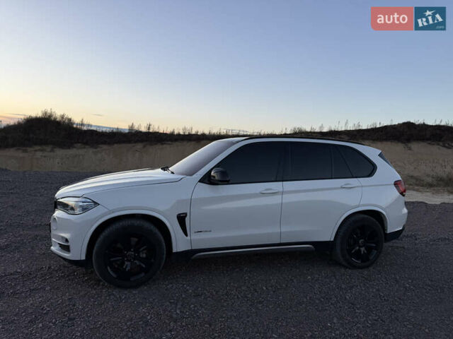 Белый БМВ Х5, объемом двигателя 2.99 л и пробегом 244 тыс. км за 21999 $, фото 4 на Automoto.ua