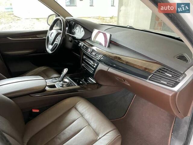 Белый БМВ Х5, объемом двигателя 2.98 л и пробегом 241 тыс. км за 19800 $, фото 13 на Automoto.ua